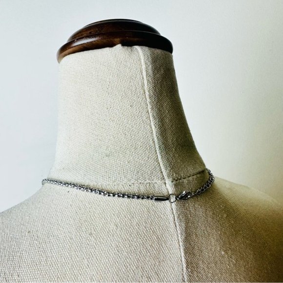 Vintage Cute Little Charms Necklace - Picture 8 of 8